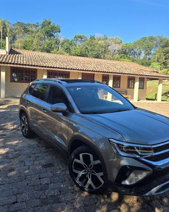 VOLKSWAGEN TAOS 1.4 250 TSI TOTAL FLEX HIGHLINE AUTOMÁTICO